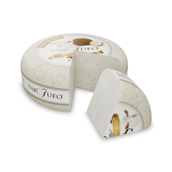 Hele geitenkaas met truffel